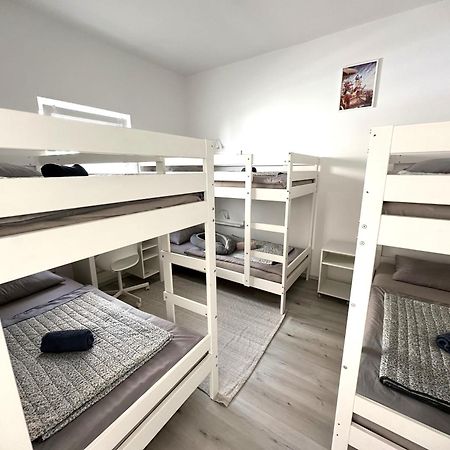 Om Yoga Center Apartamento Slovenska Bistrica Exterior foto