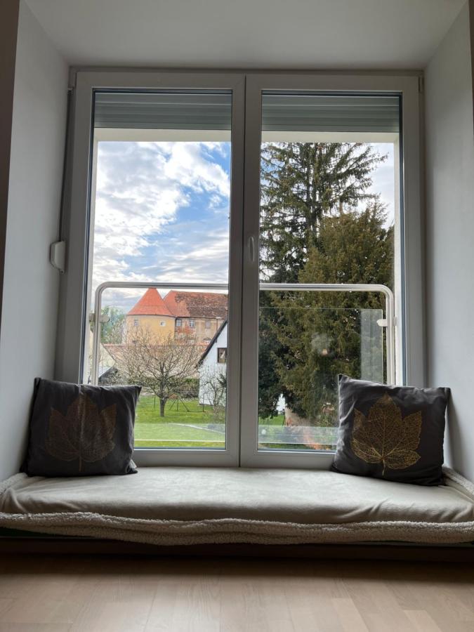 Om Yoga Center Apartamento Slovenska Bistrica Exterior foto