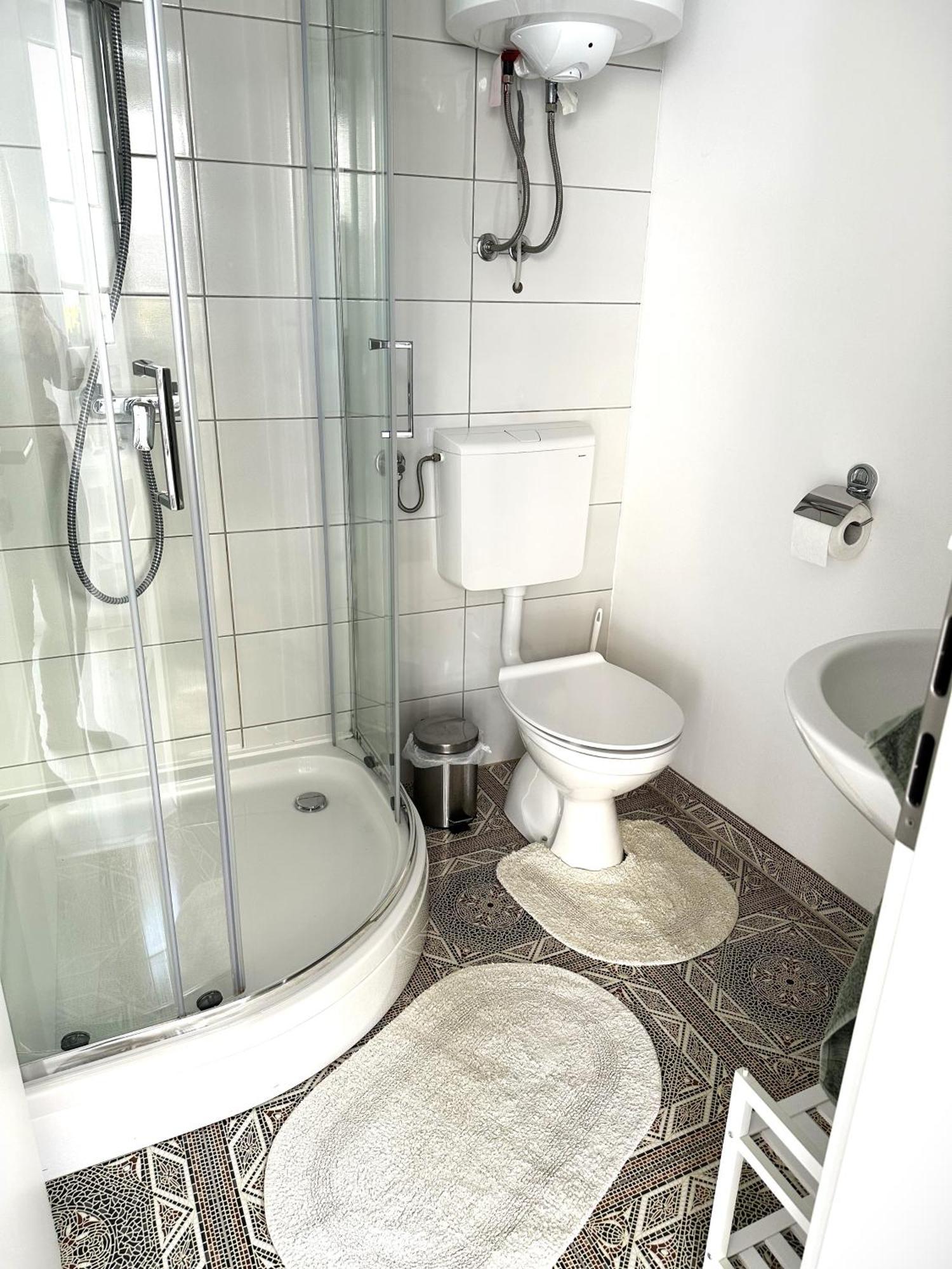 Om Yoga Center Apartamento Slovenska Bistrica Exterior foto